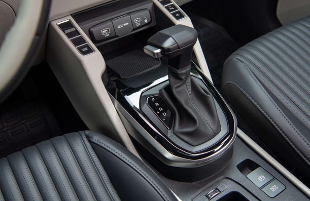 kia carens clavis
