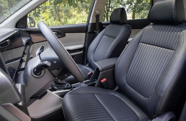 kia carens clavis