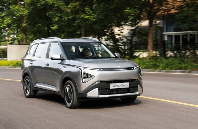 kia carens clavis