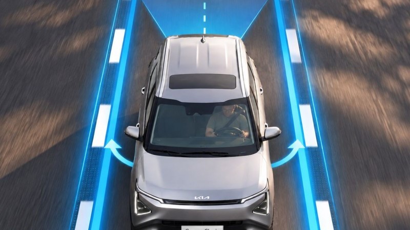 kia carens clavis